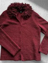 Sweaters & Knits image