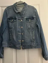 Jackets & Coats image