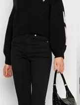 Sweaters & Knits image