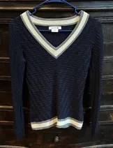 Sweaters & Knits image