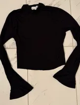 Sweaters & Knits image