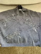 Sweaters & Knits image