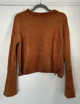 Sweaters & Knits image