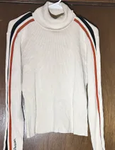 Sweaters & Knits image