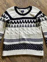 Sweaters & Knits image