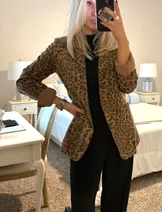 Jackets & Coats image