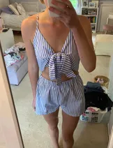 Rompers image