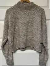 Sweaters & Knits image