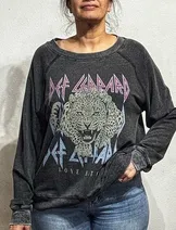 Sweaters & Knits image