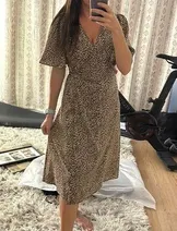 Dresses image