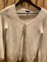 Sweaters & Knits image