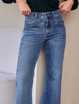 Jeans & Denim image