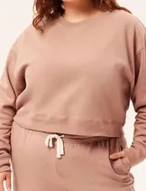 Sweaters & Knits image