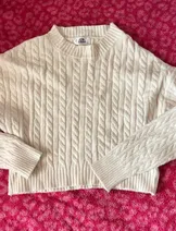 Sweaters & Knits image