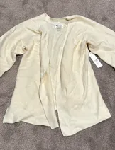 Sweaters & Knits image