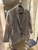 Jackets & Coats image