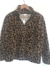 Sweaters & Knits image