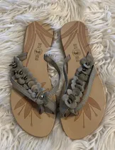 Shoes image