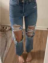 Jeans & Denim image
