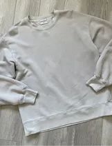 Sweaters & Knits image