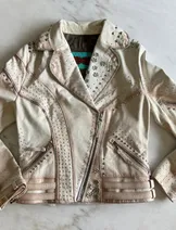 Jackets & Coats image