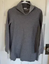 Sweaters & Knits image