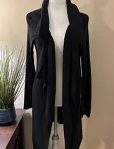 Sweaters & Knits image