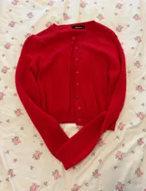 Sweaters & Knits image