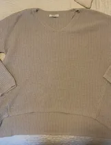 Sweaters & Knits image