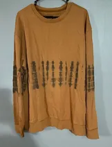 Sweaters & Knits image