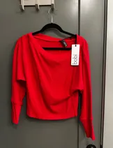 Sweaters & Knits image