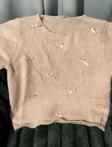 Sweaters & Knits image