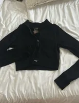 Sweaters & Knits image