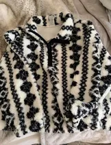 Jackets & Coats image