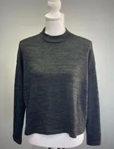 Sweaters & Knits image