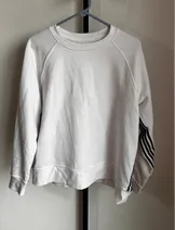 Sweaters & Knits image