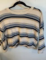 Sweaters & Knits image