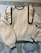 Sweaters & Knits image