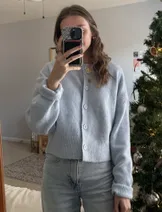 Sweaters & Knits image