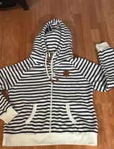 Jackets & Coats image