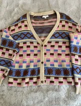 Sweaters & Knits image