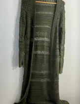 Sweaters & Knits image