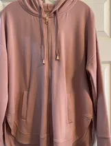 Jackets & Coats image