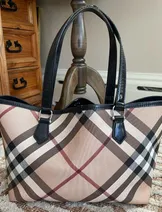 Handbags image