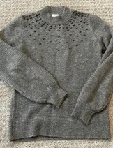 Sweaters & Knits image