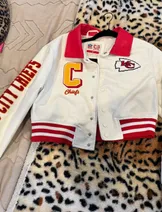 Jackets & Coats image