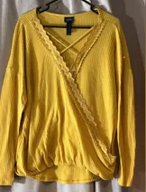 Sweaters & Knits image