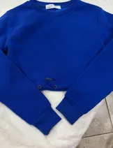 Sweaters & Knits image