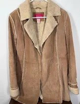 Jackets & Coats image