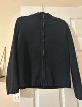 Sweaters & Knits image